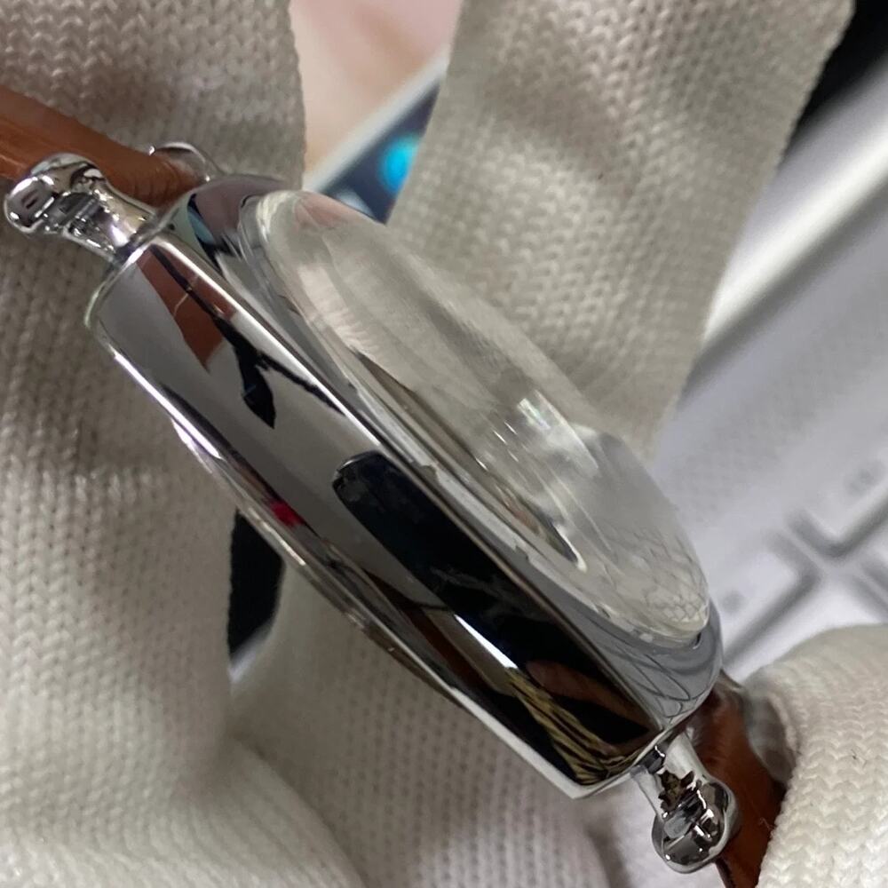 Vintage 1980 Roamer Manual Mens Silver Watch W/Leather Strap & Gray accents - Picture 7 of 7